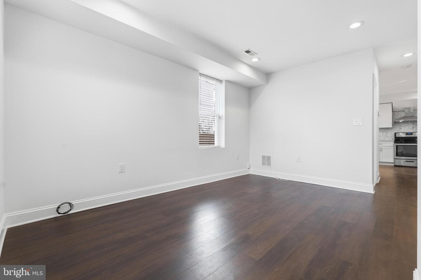 4203 Eads Street NE photo 7