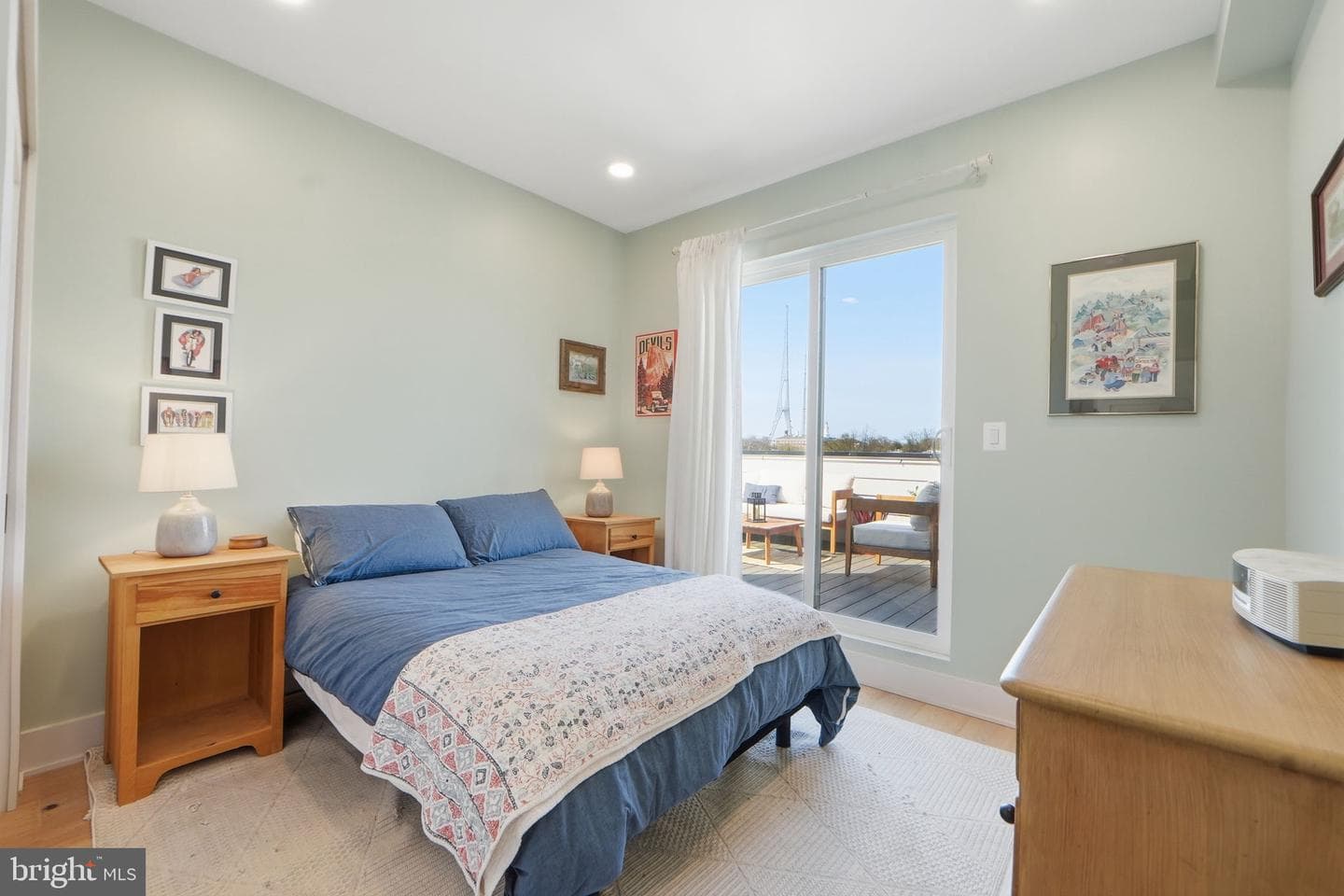623 Kennedy Street NW #10 photo 3