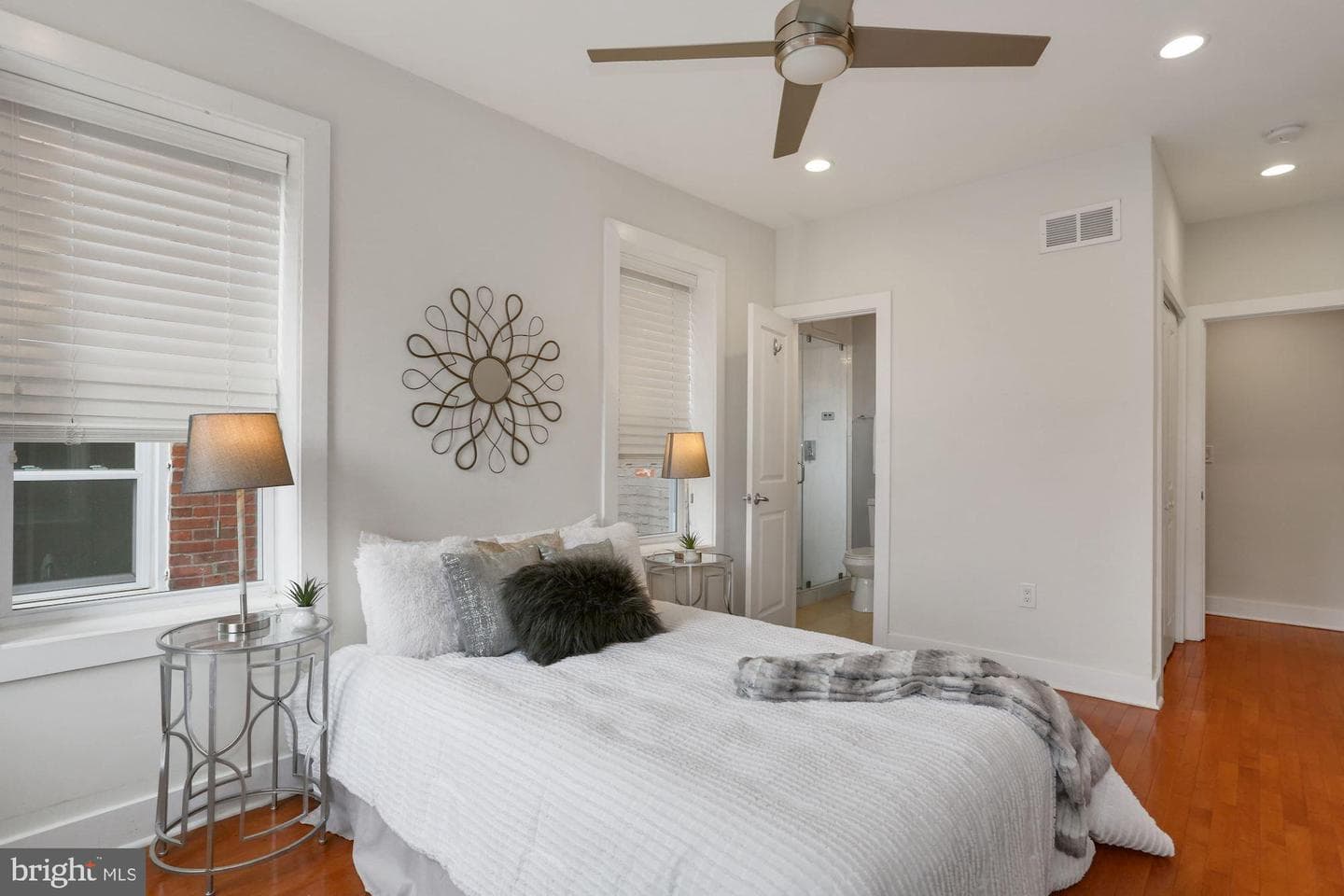 43 Hanover Place NW #1 photo 14