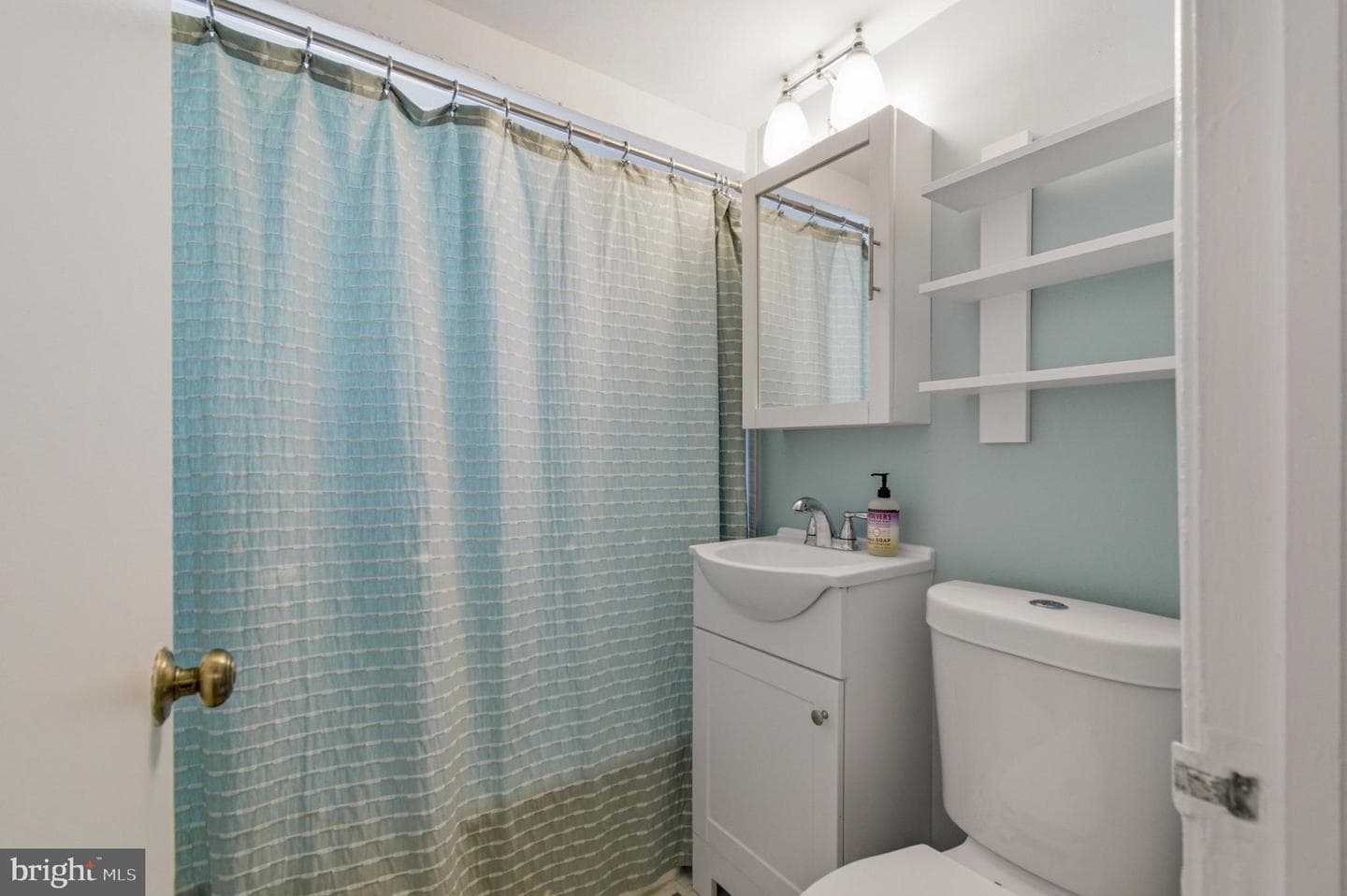 2606 Tunlaw Road NW #2 photo 11