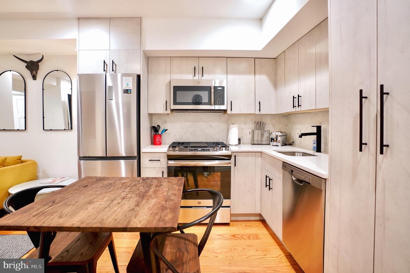 1823 Kalorama Road NW #d photo 4