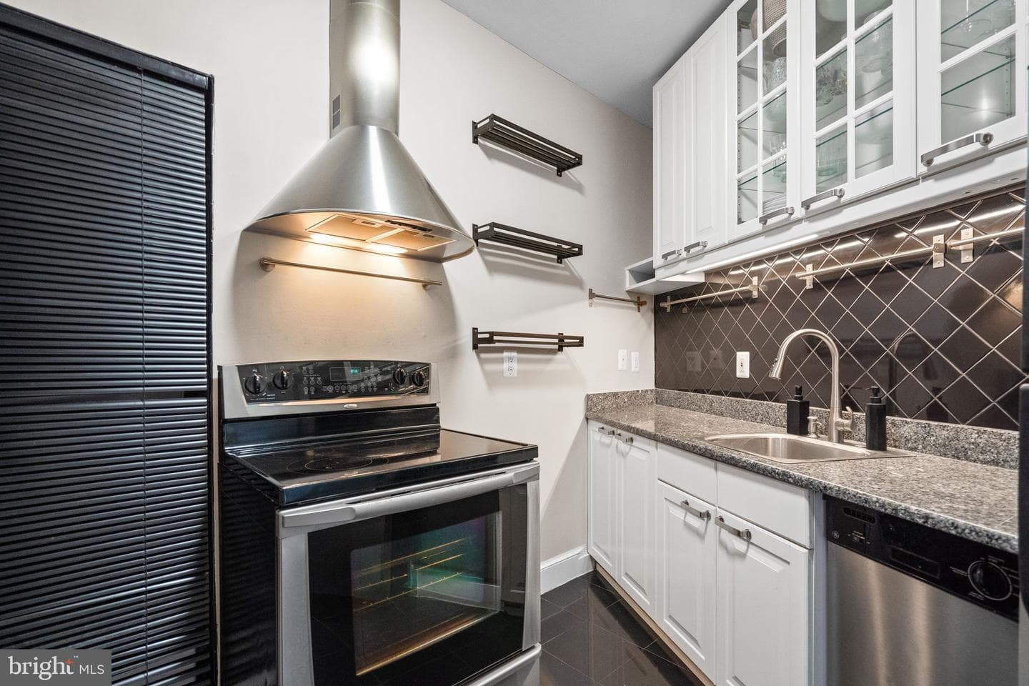 3120 R Street NW #207 photo 8