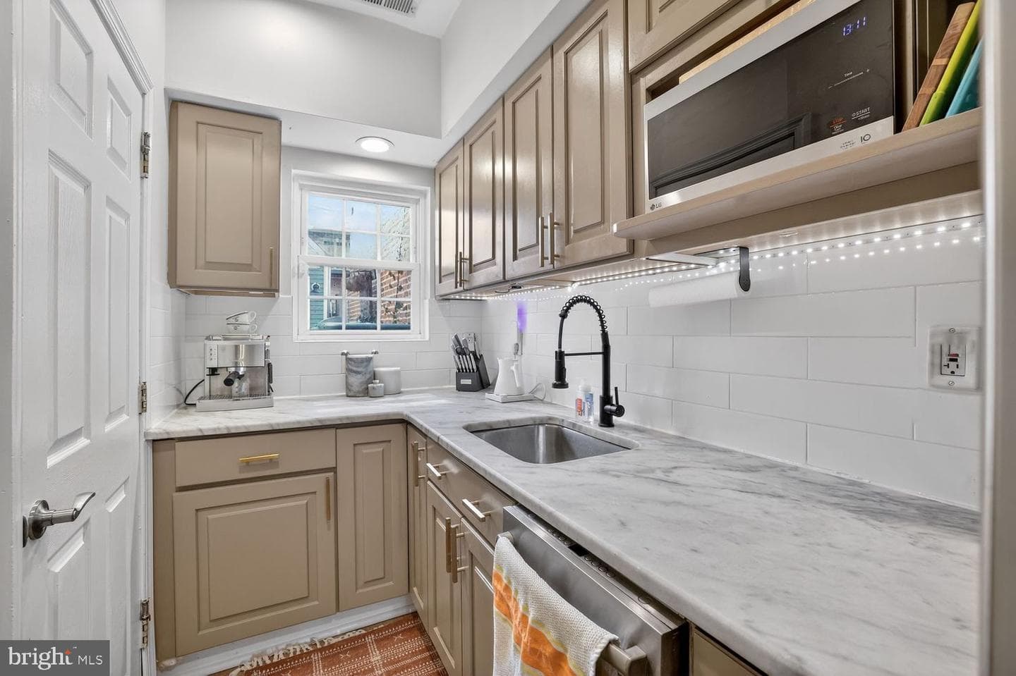 214 N Street NW photo 14