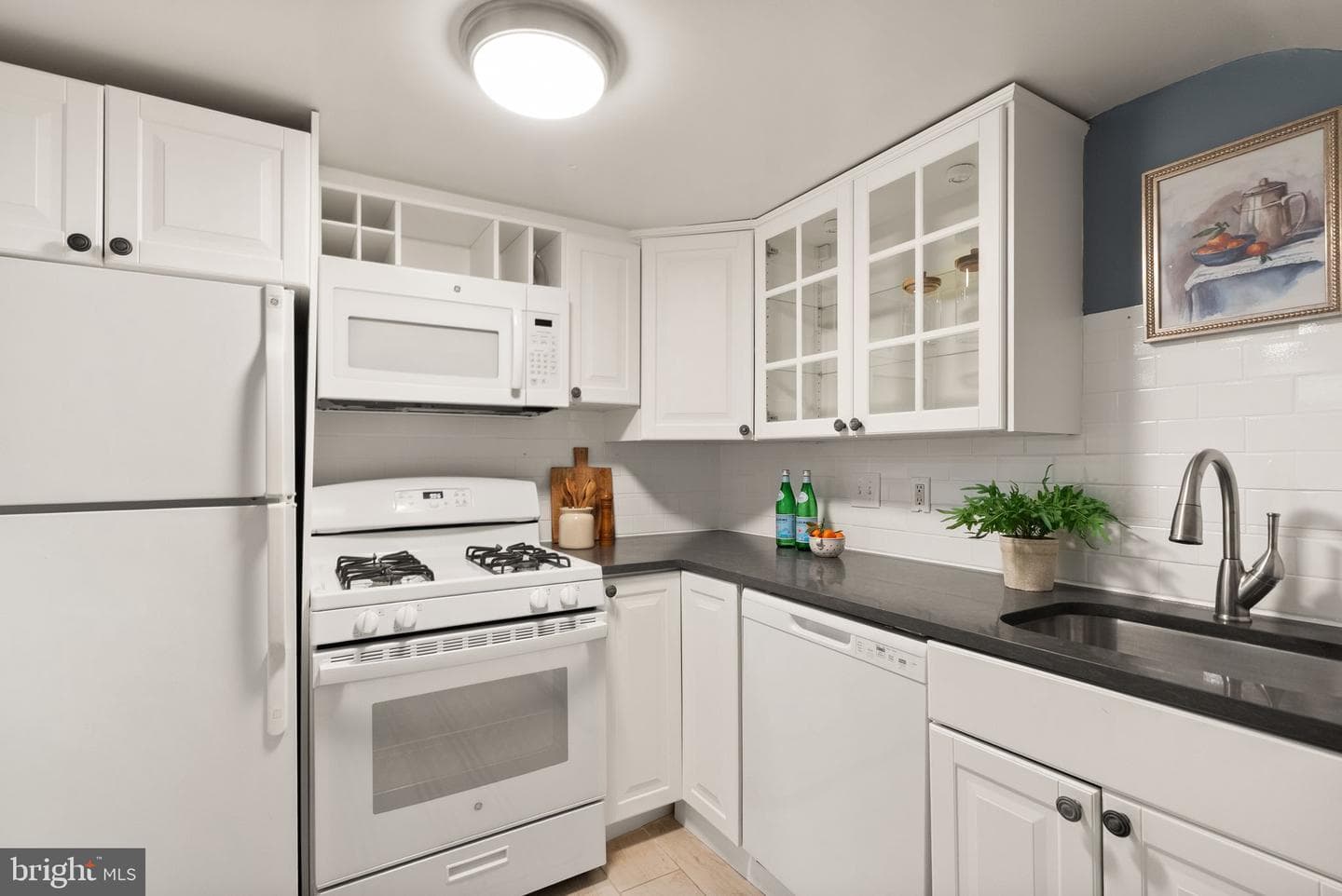 3039 Macomb Street NW #2a photo 8