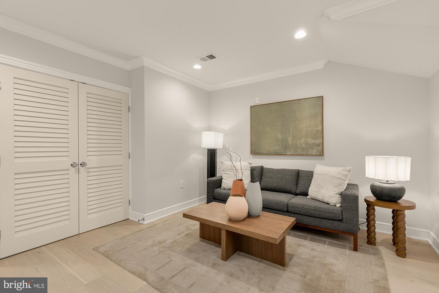 647 G Street SE #1 photo 10