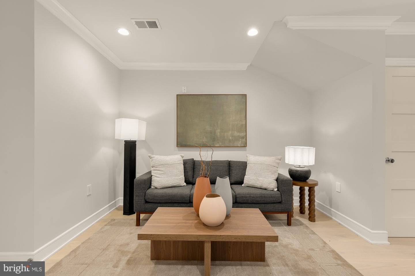 647 G Street SE #1 photo 11