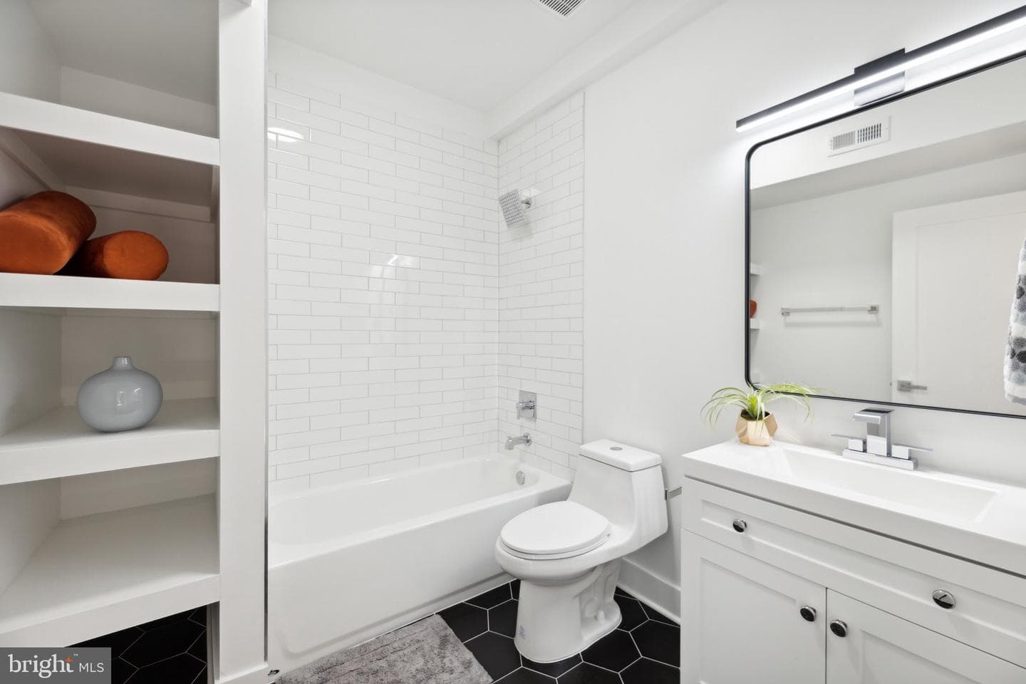 1621 T Street SE #8 photo 6
