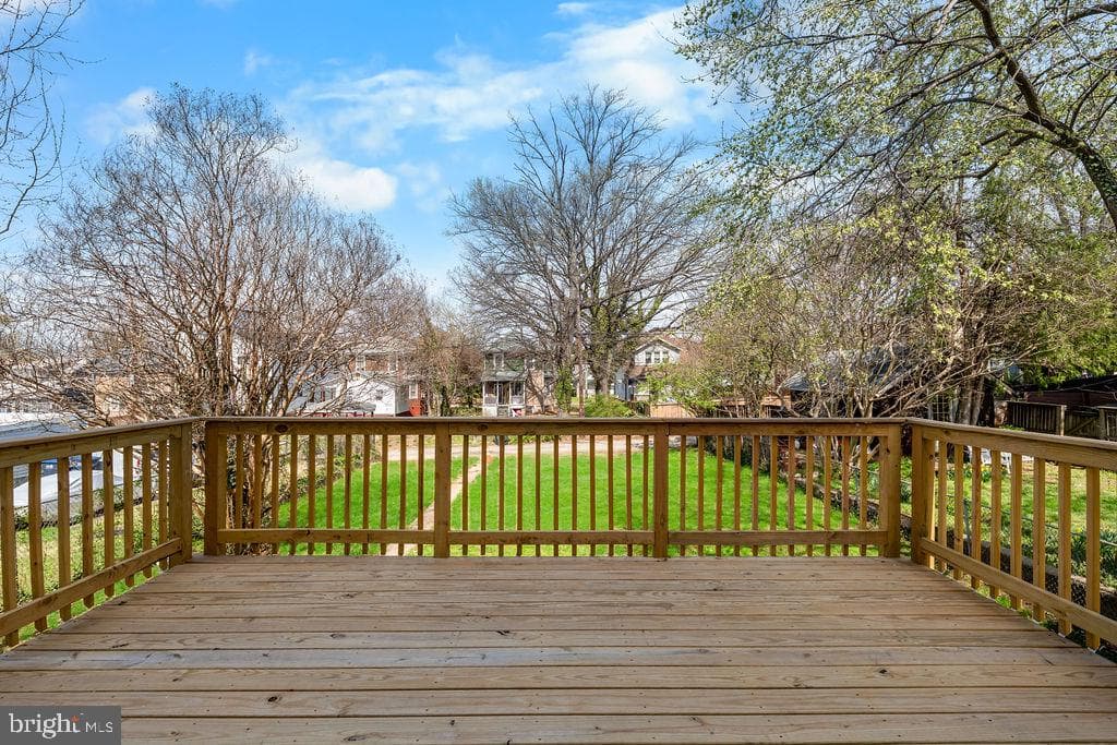 2316 Monroe Street NE photo 37