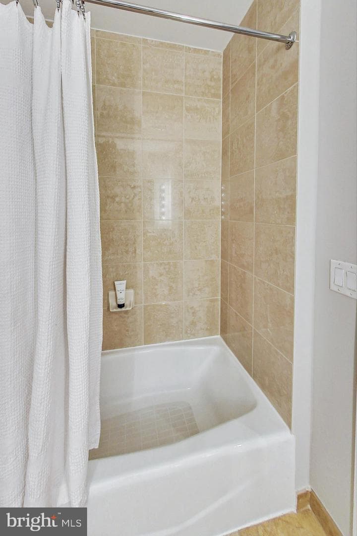 811 4th Street NW #112 photo 17