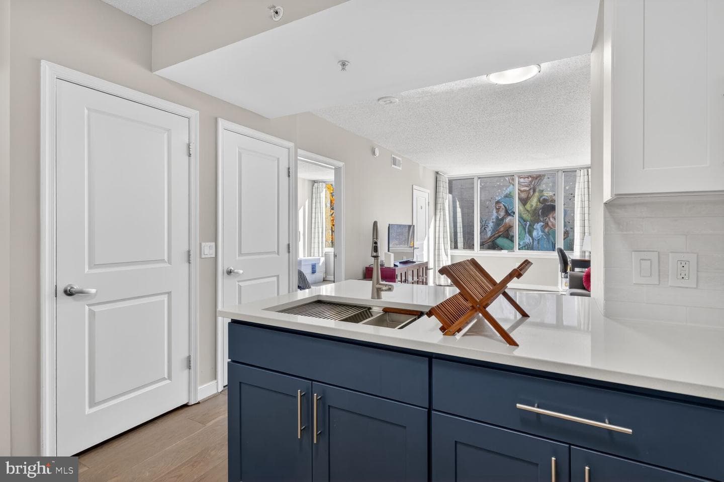 555 Massachusetts Avenue NW #406 photo 4