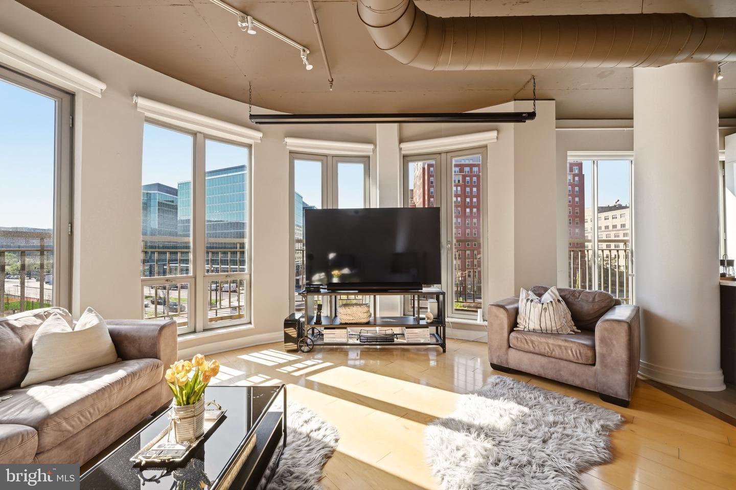 301 Massachusetts Avenue NW #403 photo 6