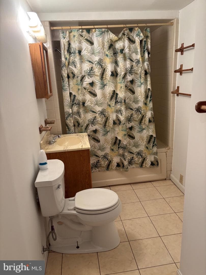633 Raleigh Place SE photo 21