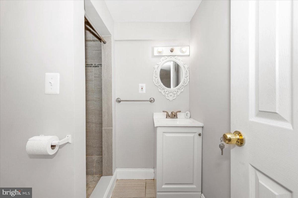 5124 Just Street NE photo 21
