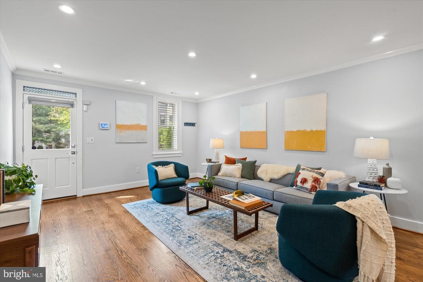 322 A Street NE photo 6