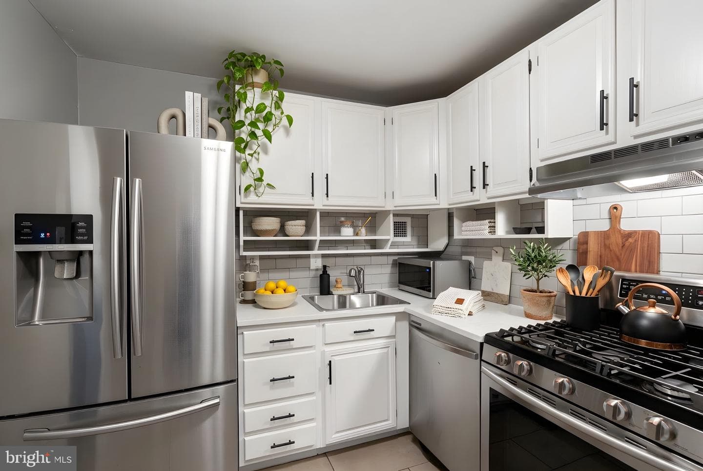 1260 21st Street NW #709 photo 3