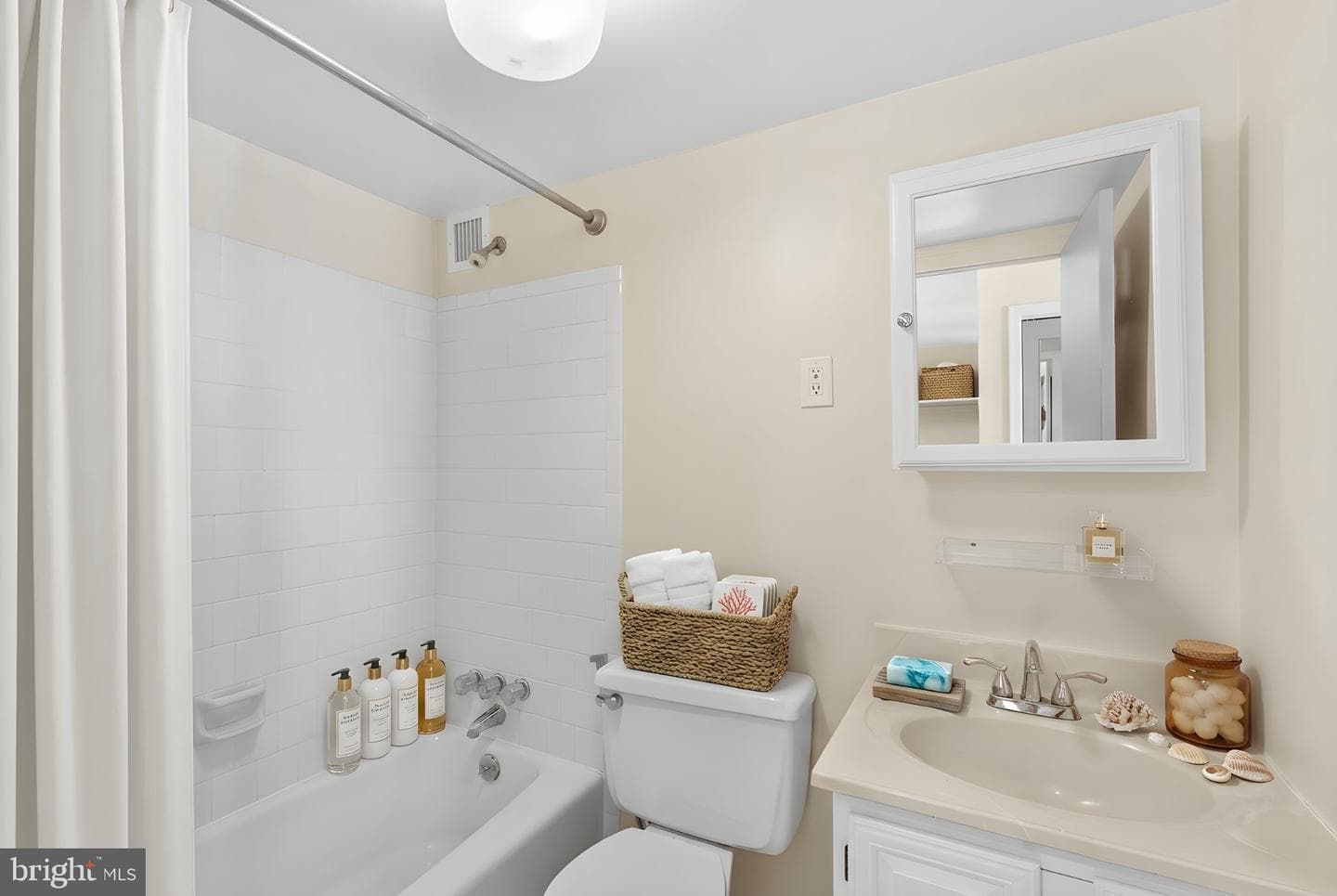 1260 21st Street NW #709 photo 8