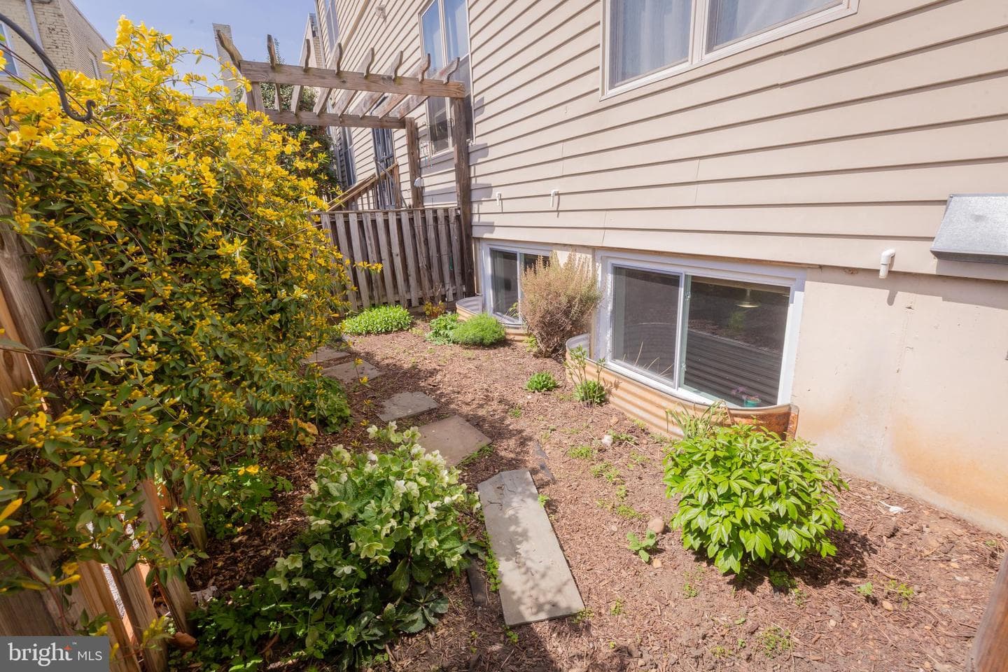 423 18th Street NE #12 photo 37