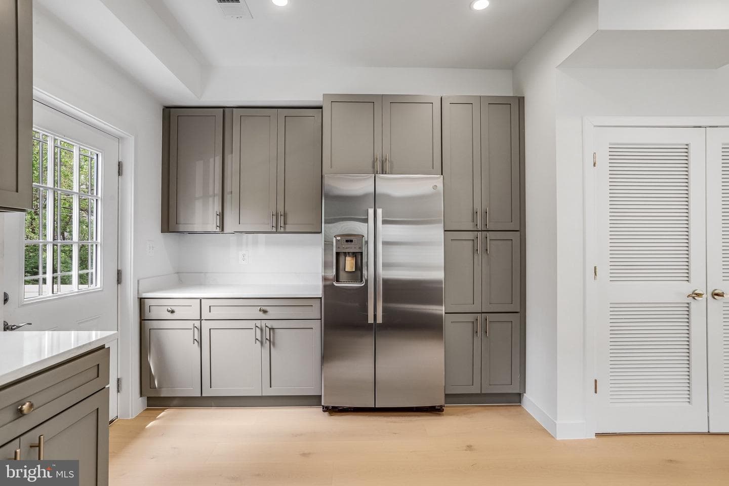 1202 Eastern Avenue NE photo 61