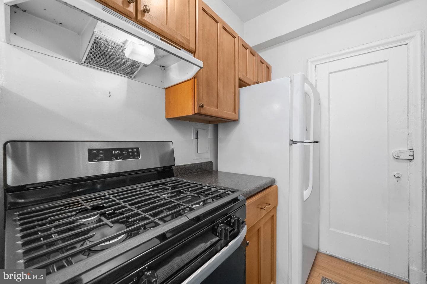 2032 Belmont Road NW #104 photo 10