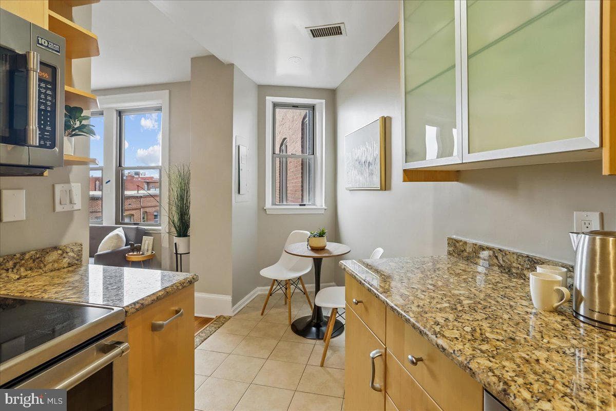 2129 Florida Avenue NW #407 photo 19