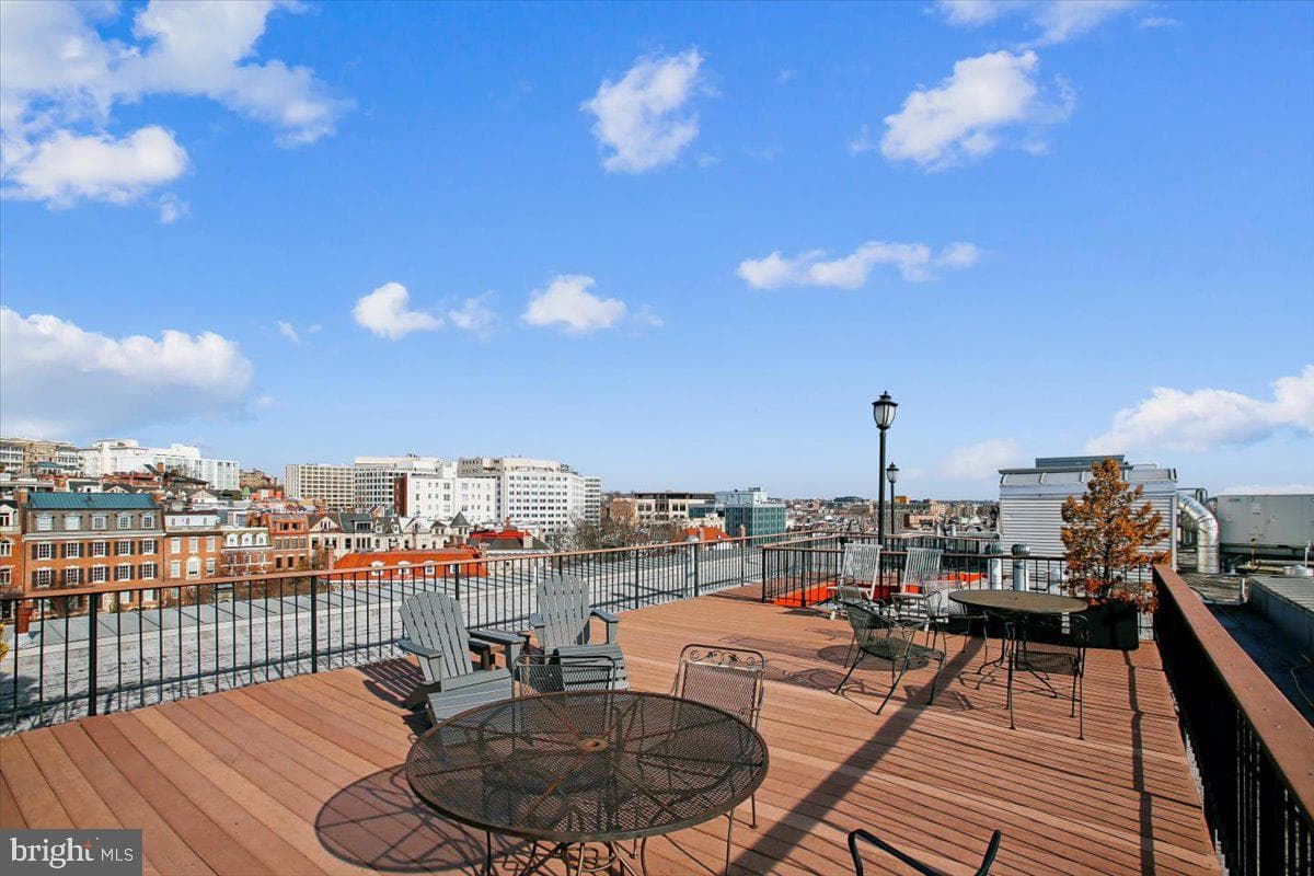 2129 Florida Avenue NW #407 photo 33