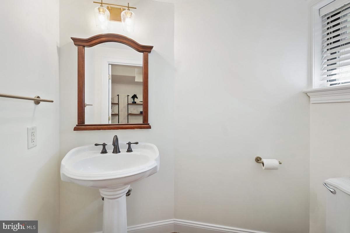 1300 Monroe Street NW #1 photo 13