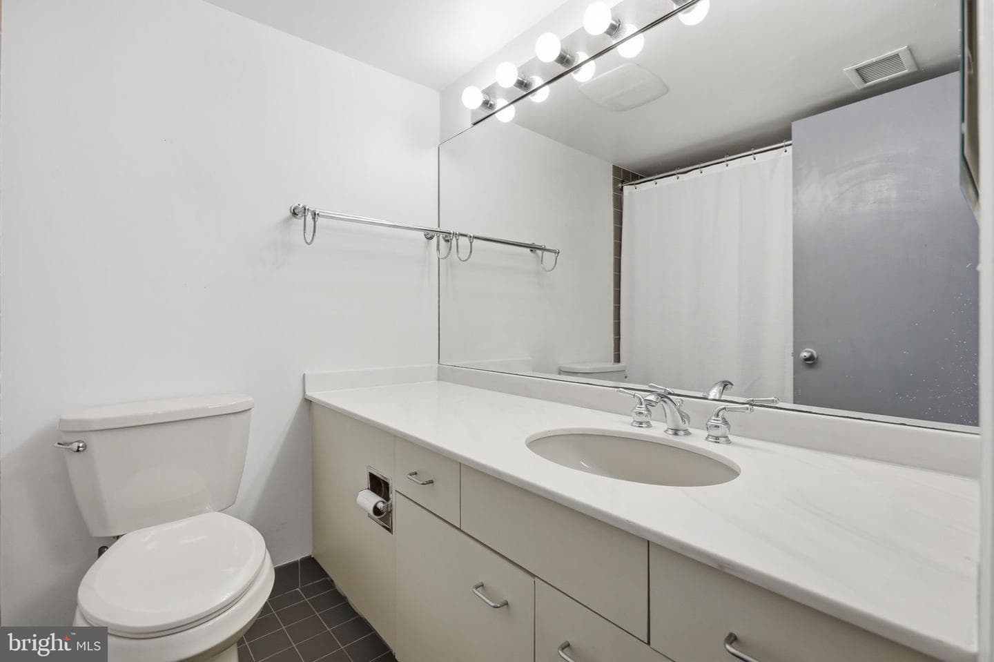 1015 33rd Street NW #402 photo 12