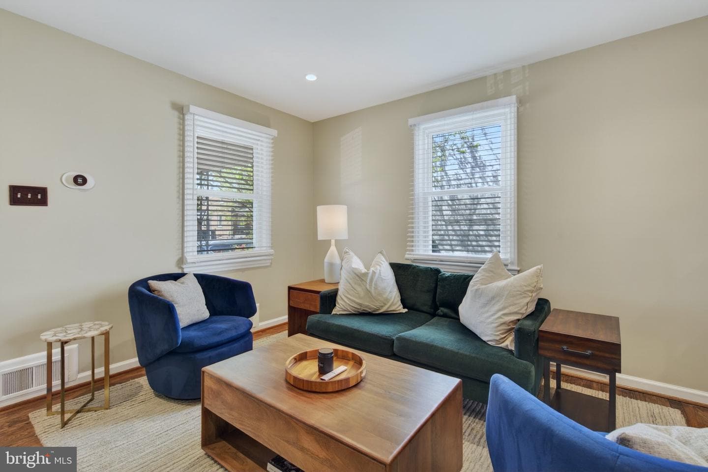 618 Faraday Place NE photo 9
