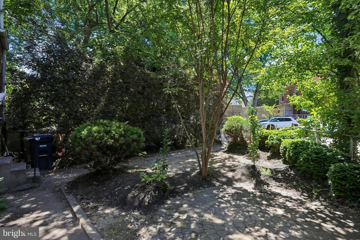 1423 Minnesota Avenue SE photo 25