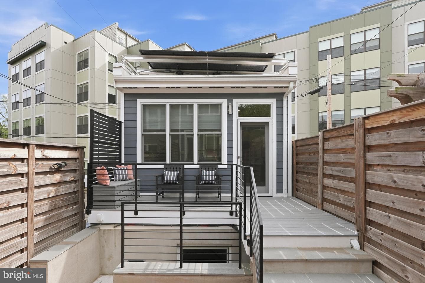1227 E Street SE photo 47