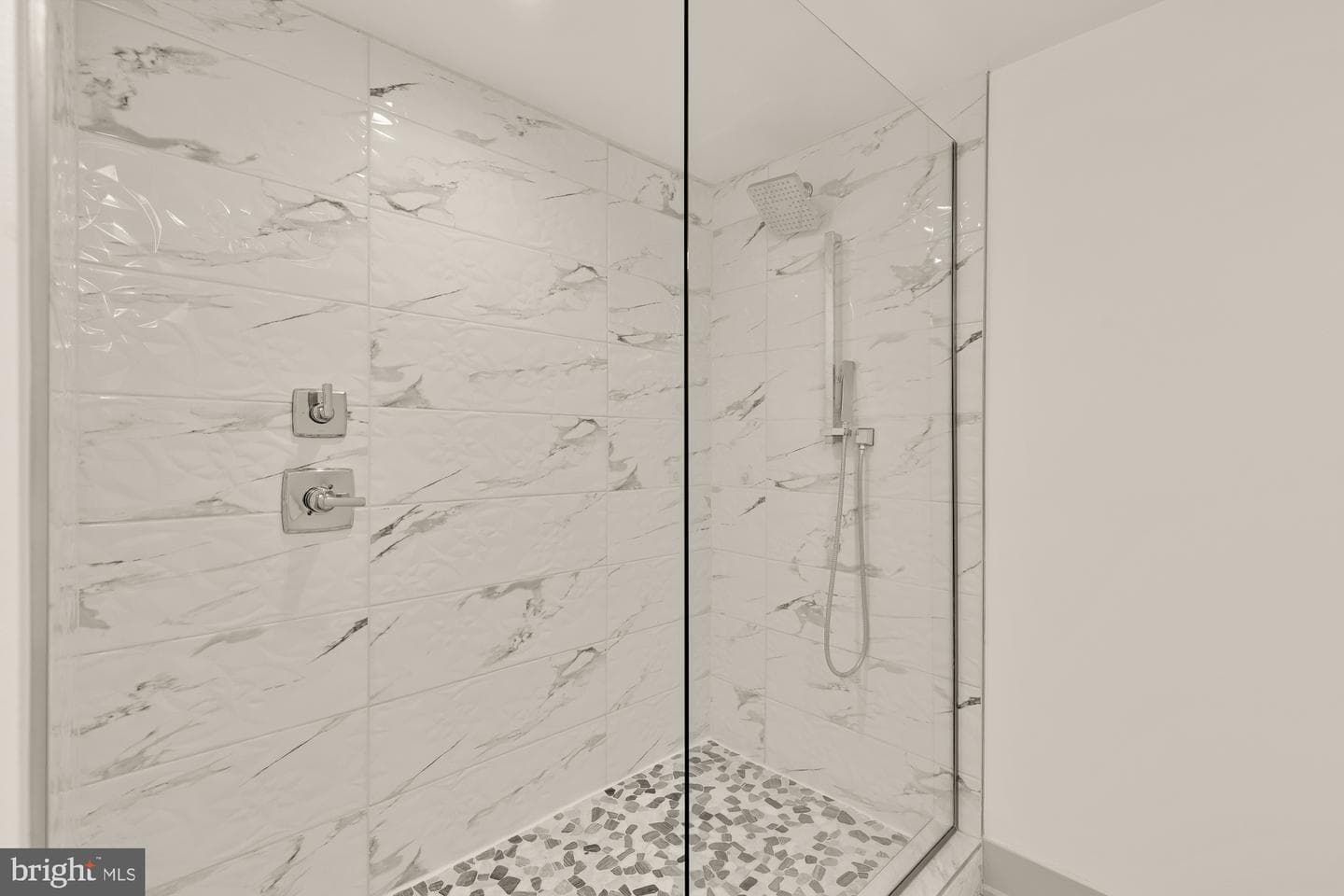 641 M Street NE #1 photo 22