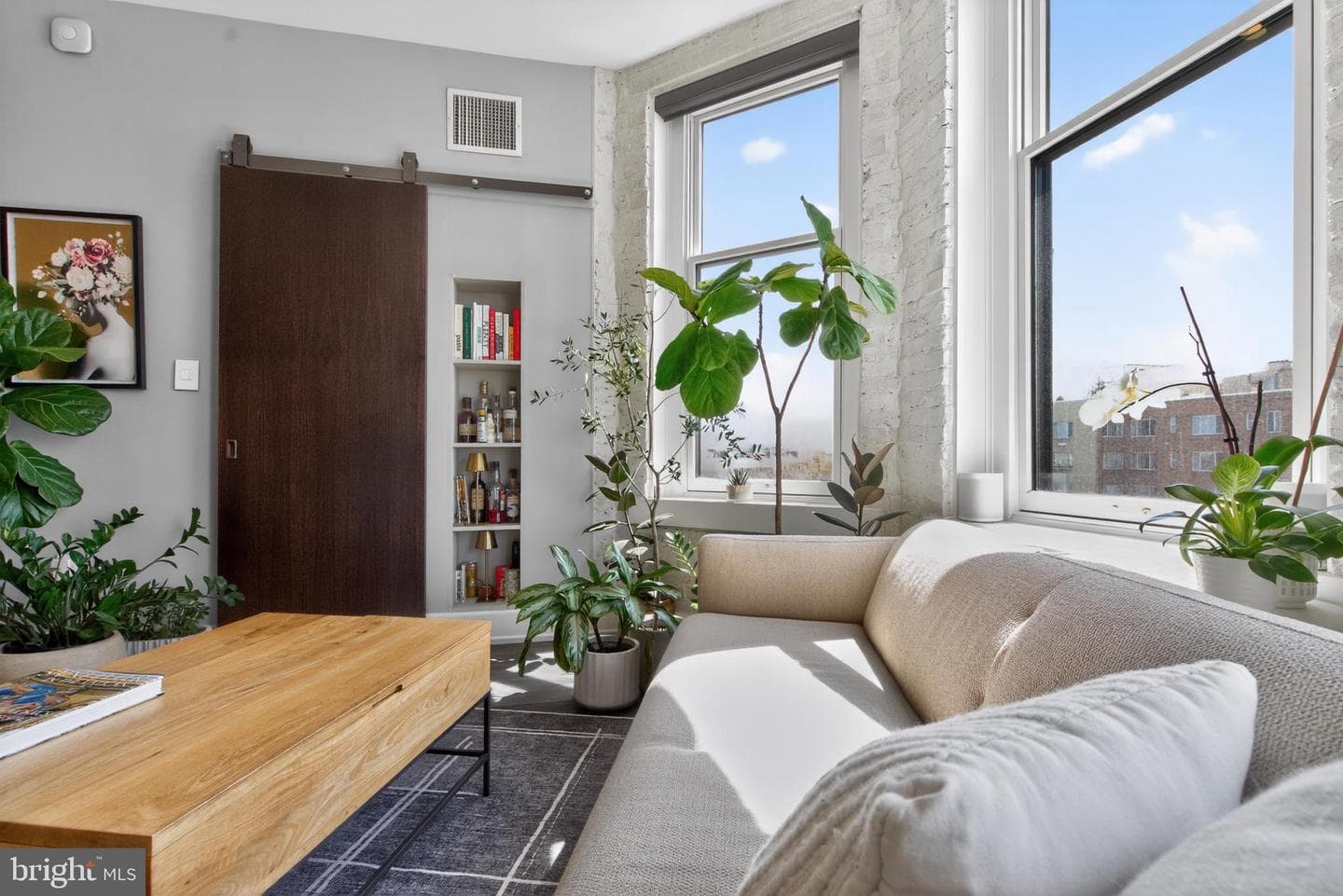1615 Q Street NW #602 photo 4