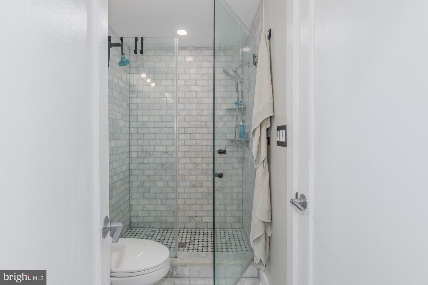 1444 Harvard Street NW #302 photo 31