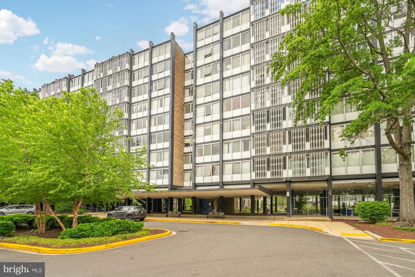 1311 Delaware Avenue SW #s528