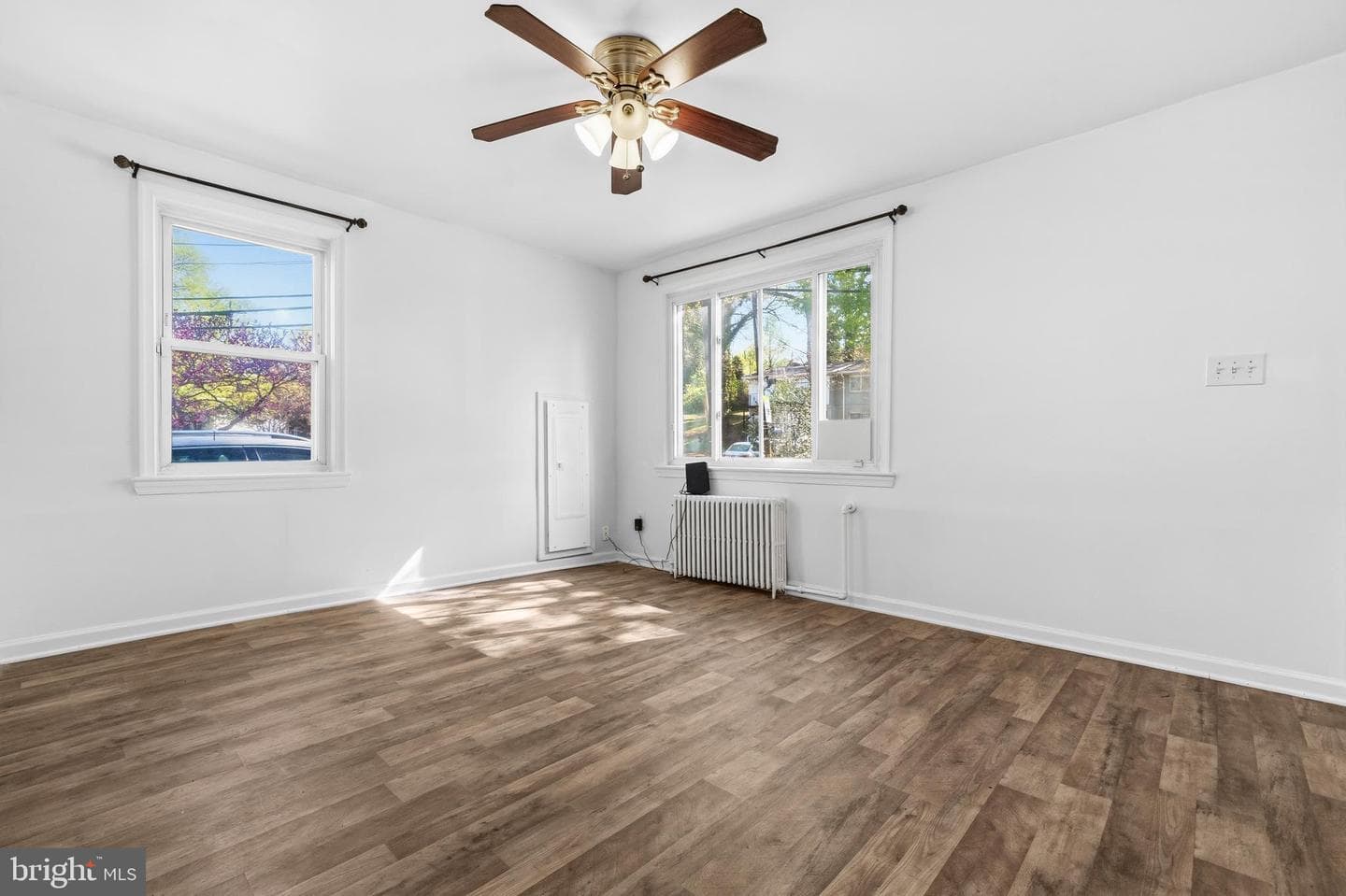 520 49th Street NE photo 5