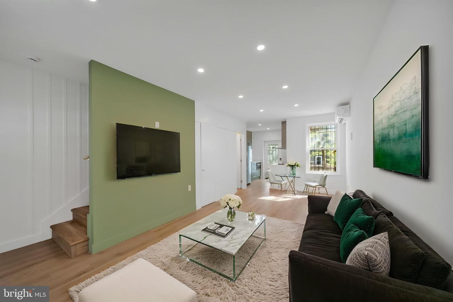 1845 Corcoran Street NE photo 3