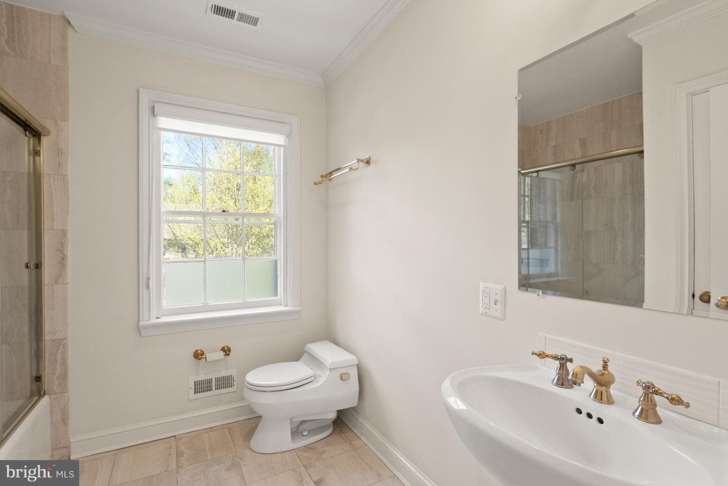 5058 Sedgwick Street NW photo 17