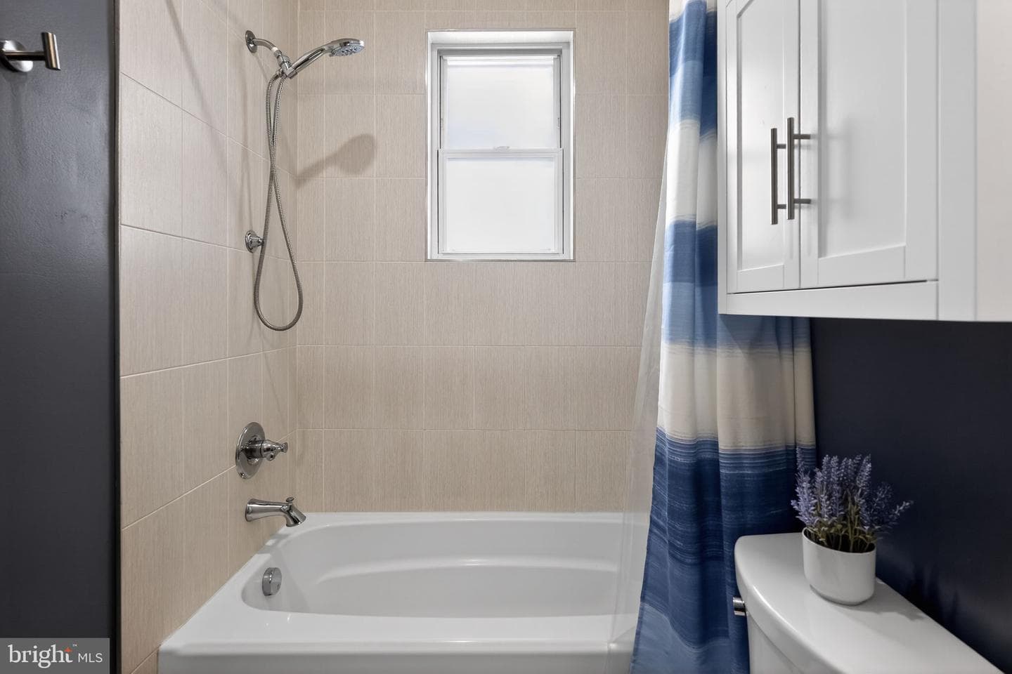 1109 Holbrook Terrace NE #1 photo 29
