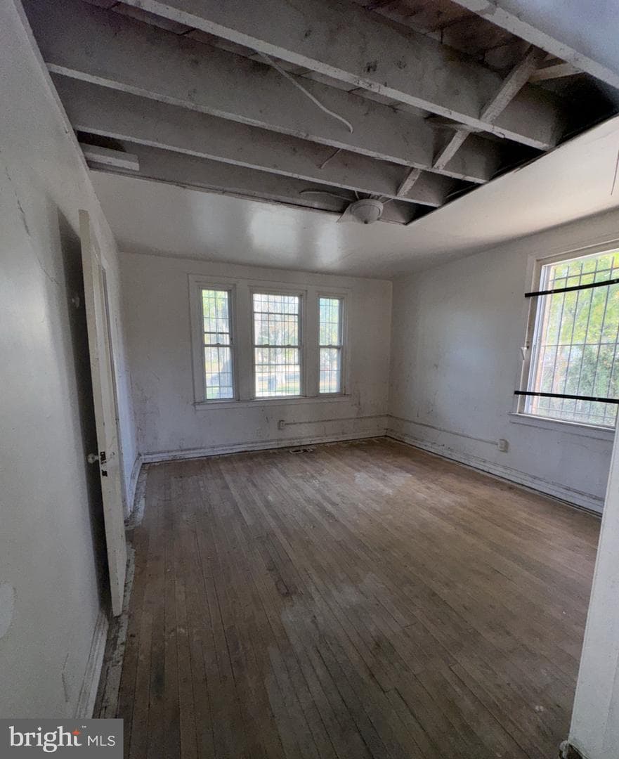 517 Parkland Place SE photo 9