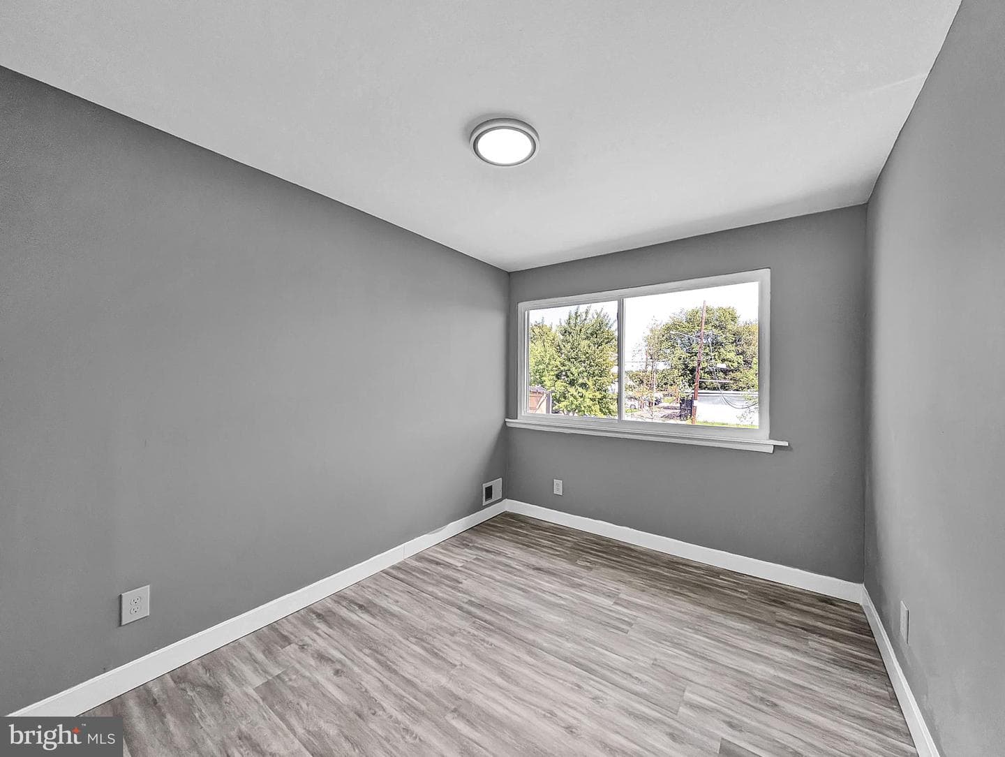 2240 15th Street NE photo 14