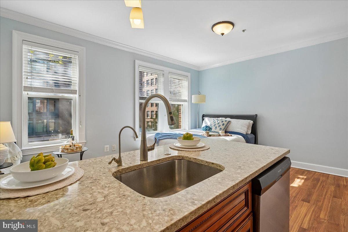 1121 24th Street NW #309 photo 14