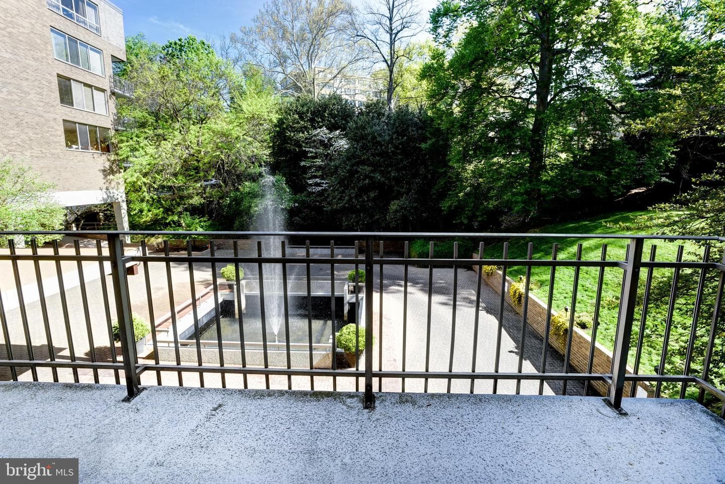 4100 Cathedral Avenue NW #512 photo 43