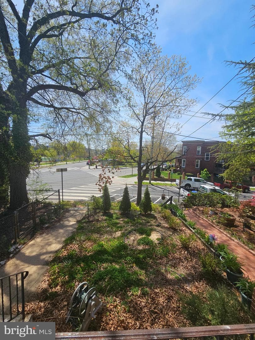 801 Allison Street NW photo 3