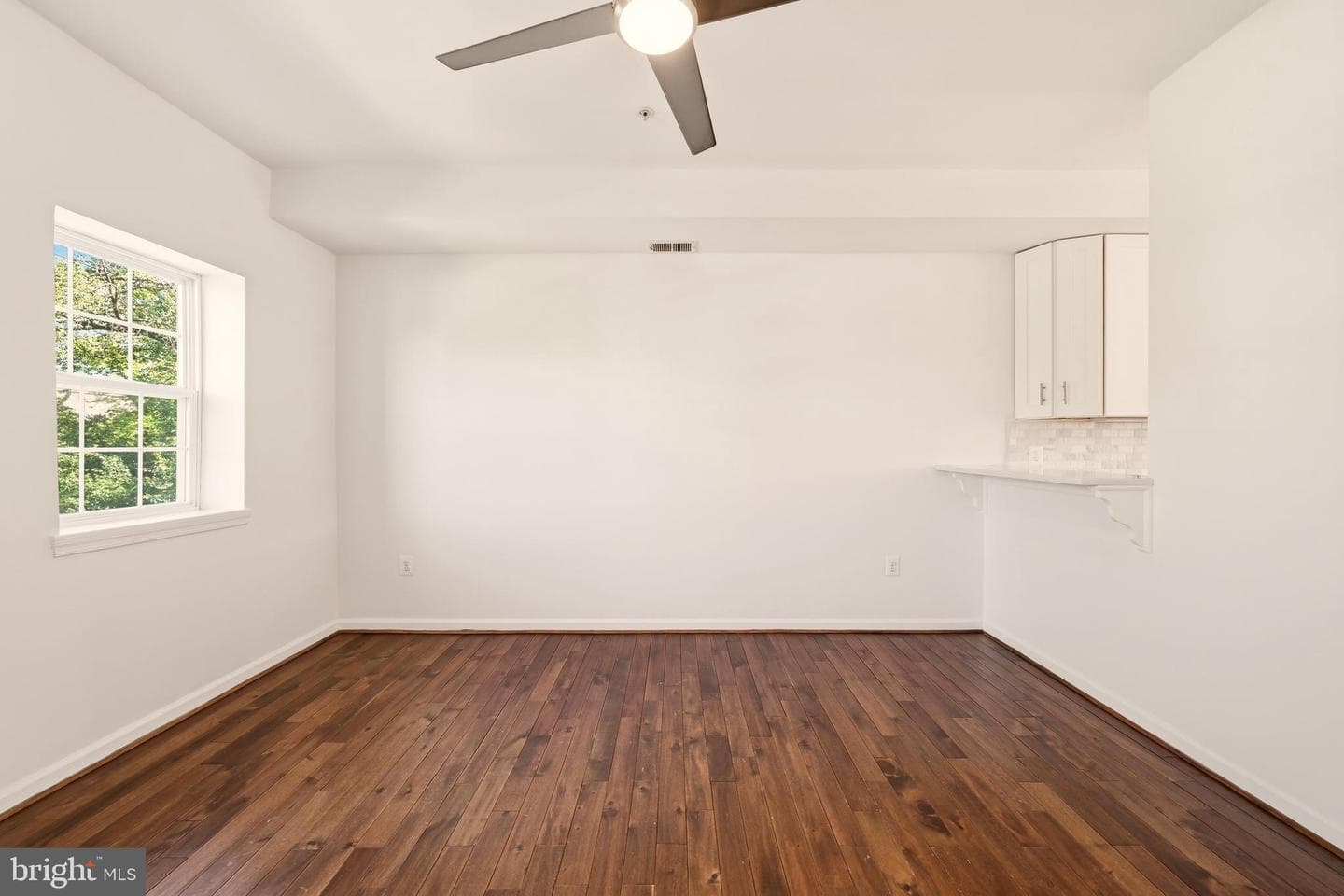 218 20th Street NE #3 photo 23