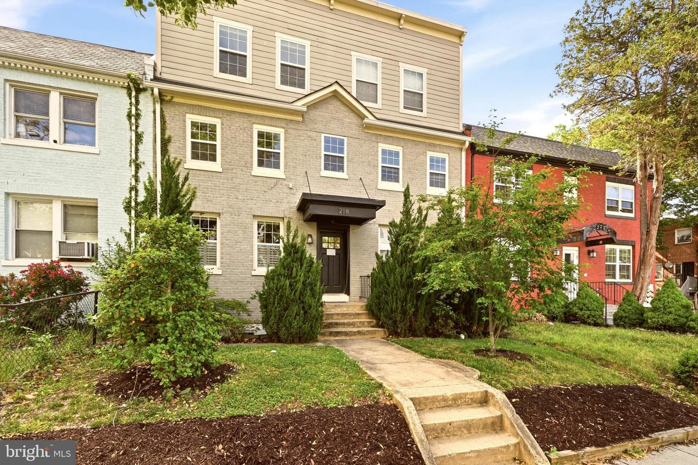 218 20th Street NE #3 photo 3