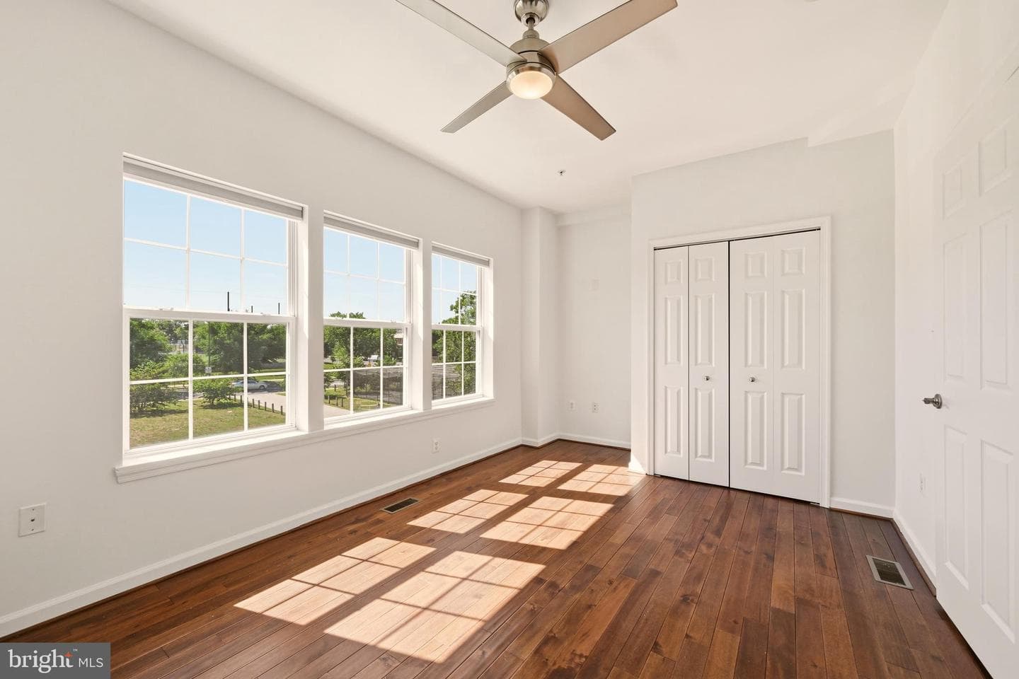 218 20th Street NE #3 photo 38
