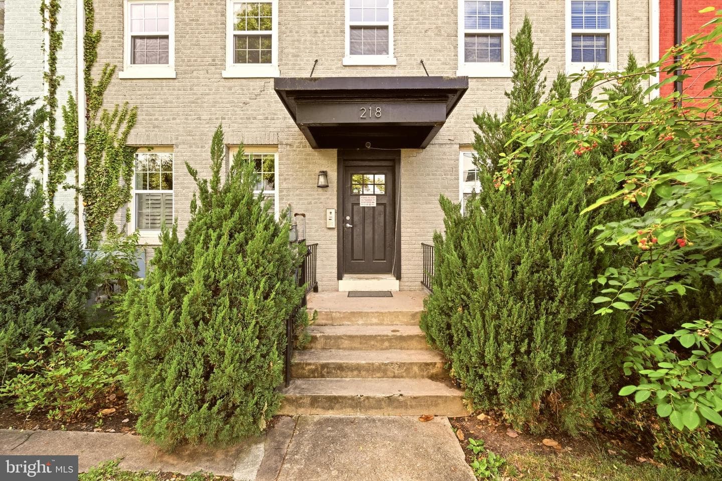 218 20th Street NE #3 photo 4