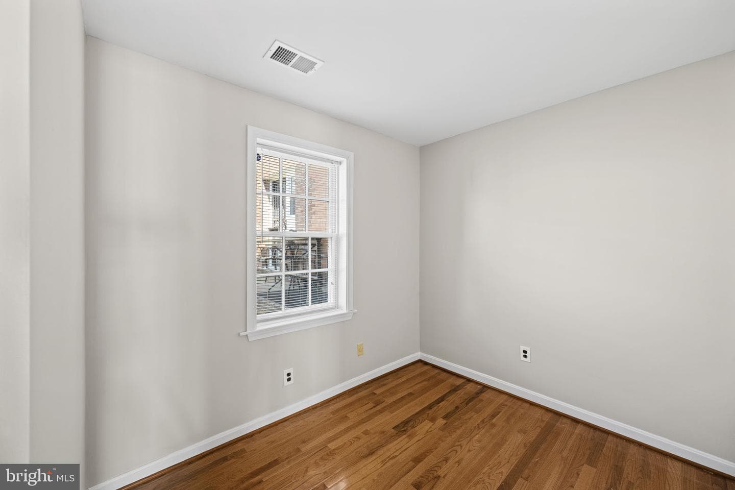 2001 Fort Davis Street SE #102 photo 16