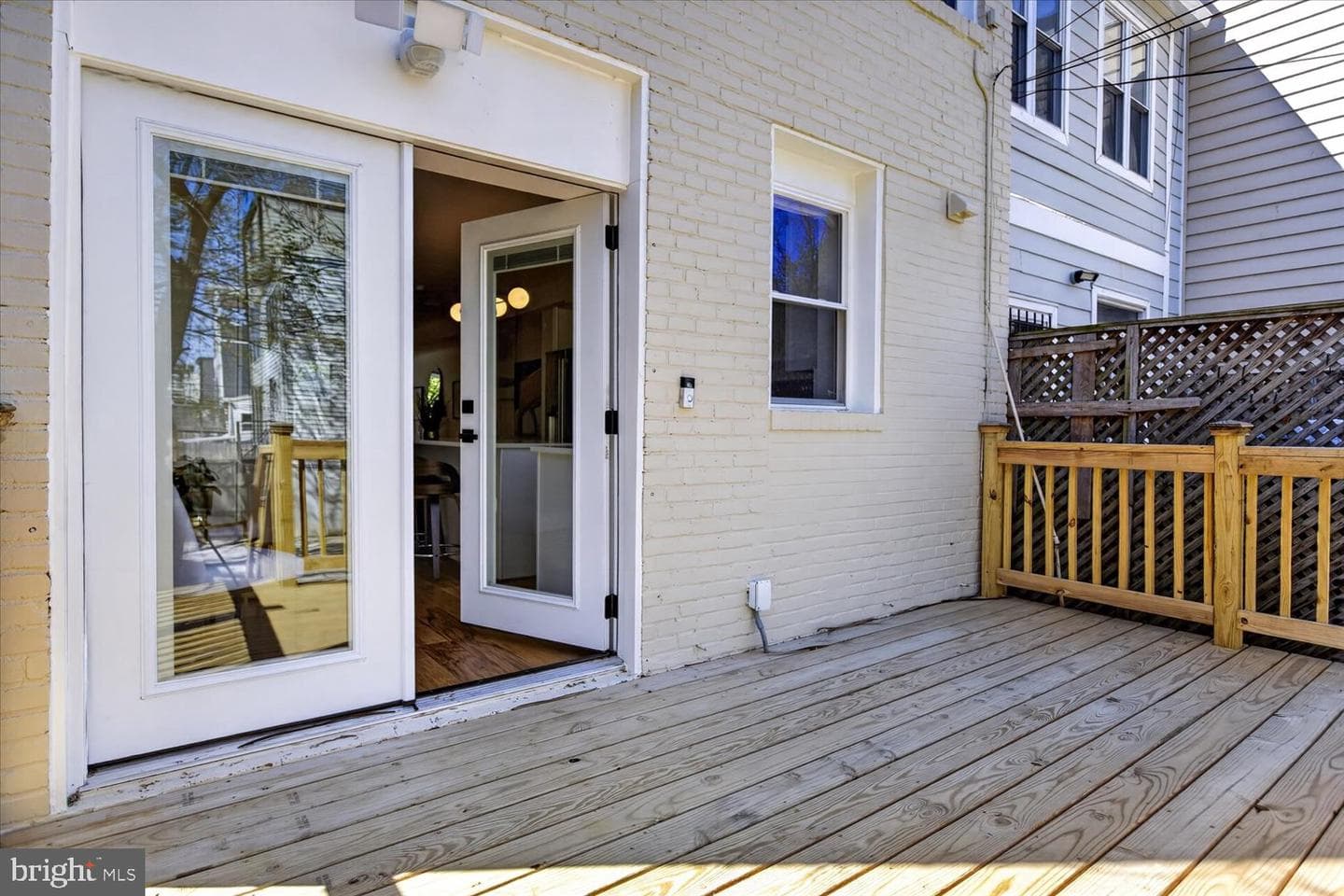1704 Independence Avenue SE photo 22