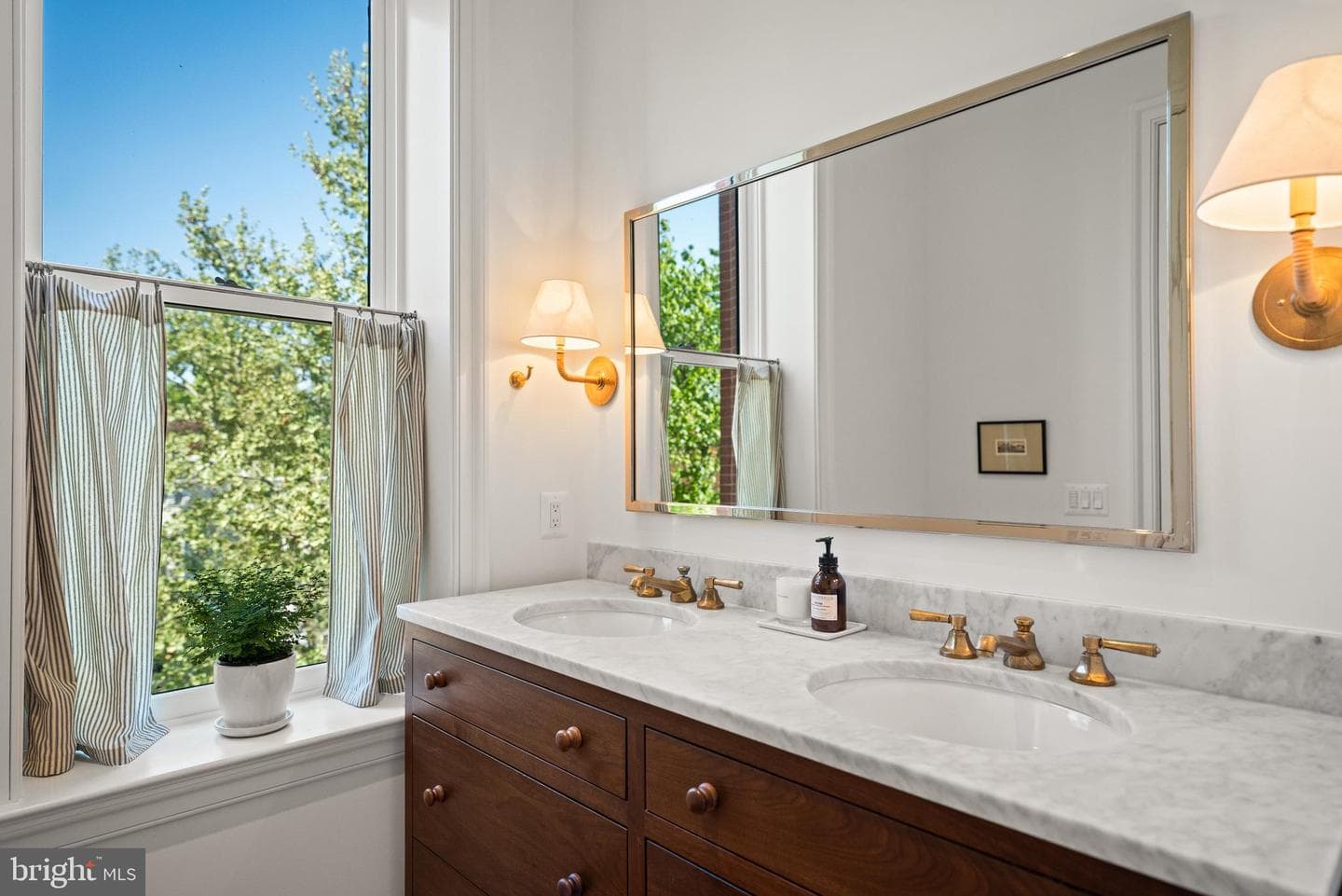 1304 S Street NW photo 11